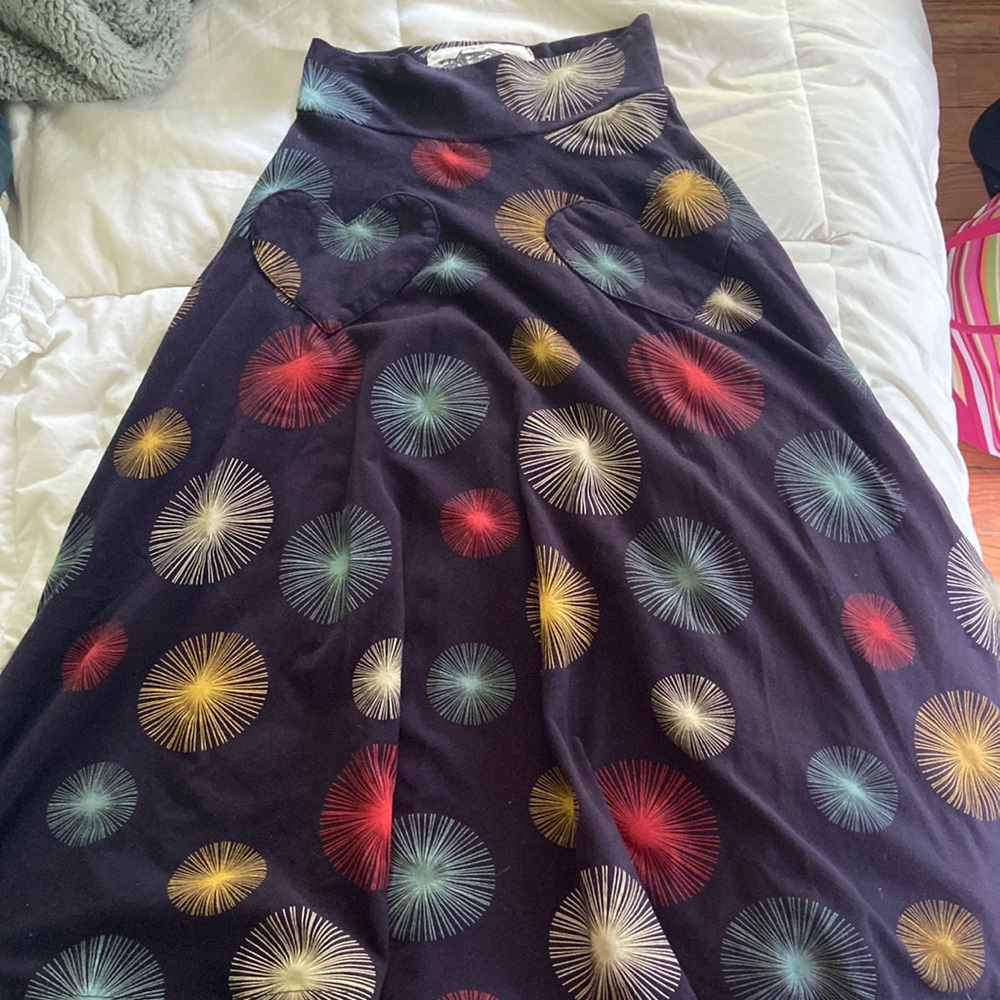 Colorful navy blue flowy skirt